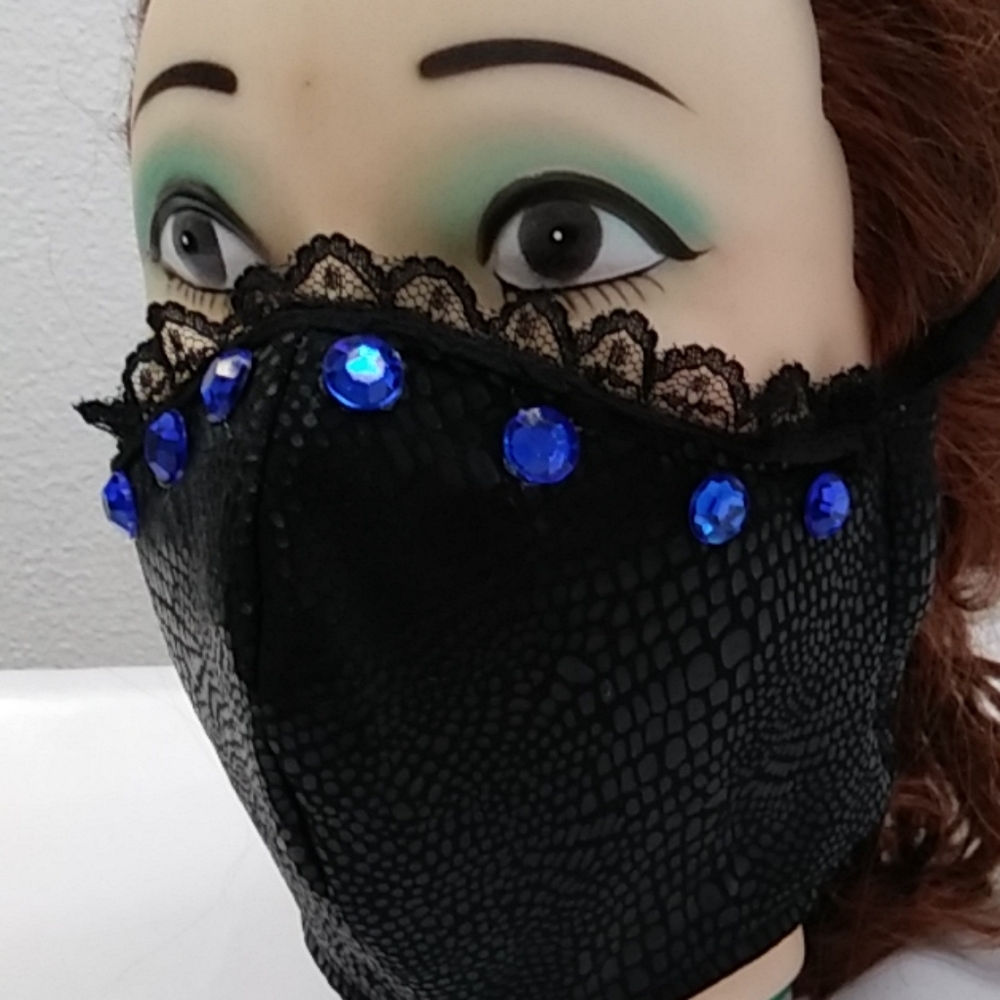 Facemask/Fancy Girl